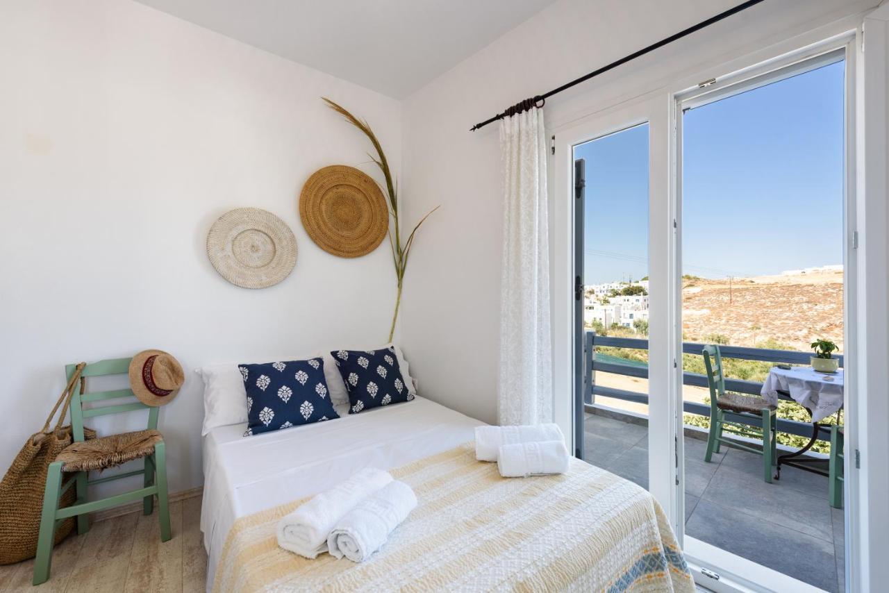 Hara'S Villa In Naousa , Paros Bagian luar foto