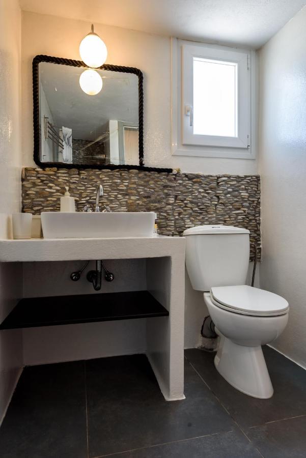 Hara'S Villa In Naousa , Paros Bagian luar foto