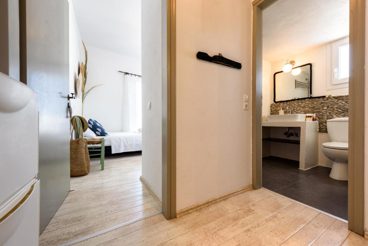 Hara'S Villa In Naousa , Paros Bagian luar foto