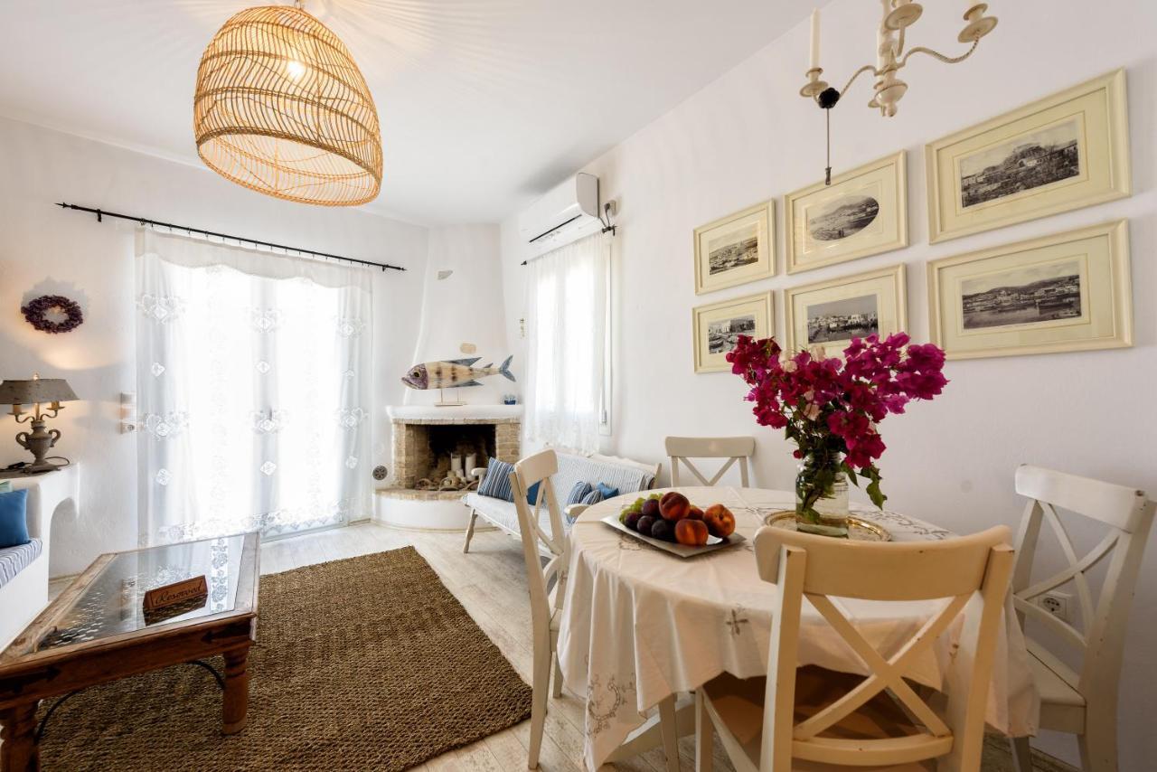 Hara'S Villa In Naousa , Paros Bagian luar foto